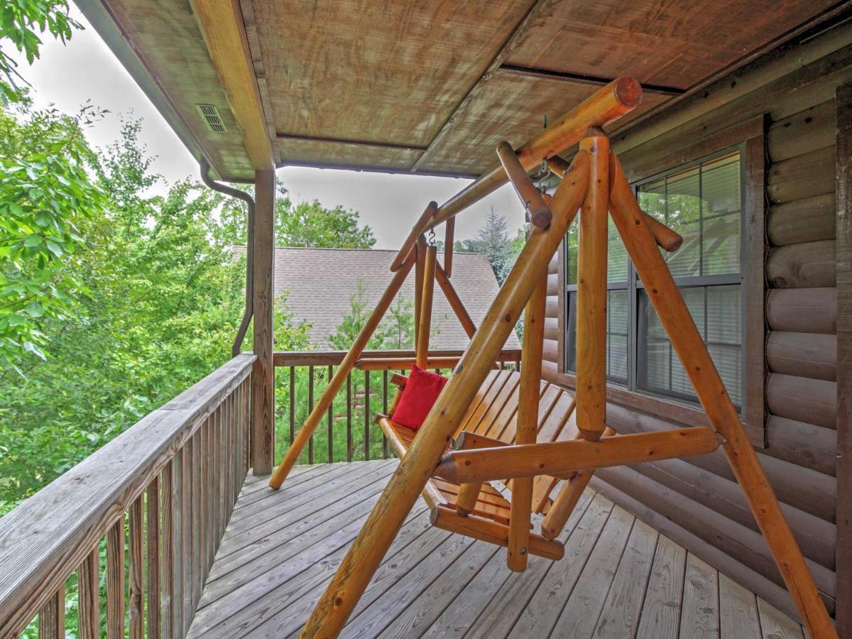 Idyllic Cabin With Hot Tub Less Than 2 Mi To Dollywood! Sevierville Eksteriør bilde